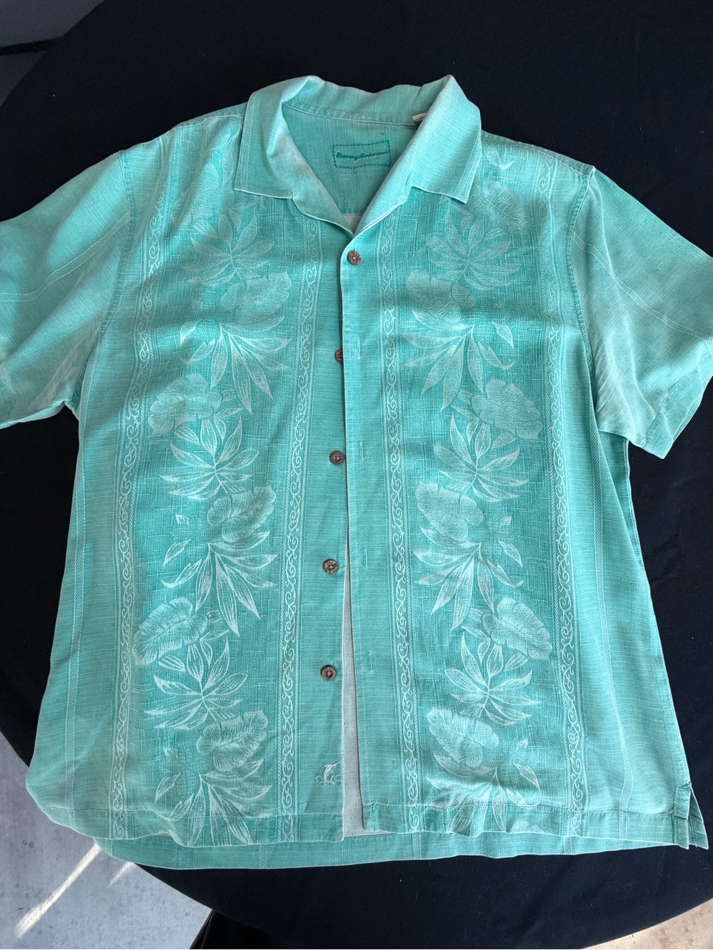Tommy Bahama Men’s L 100% Silk Aqua Floral Hawaiian Camp Shirt
